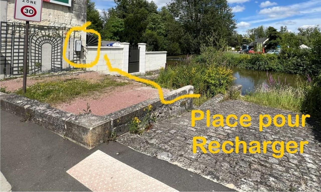 La Maison Au Bord De La Riviere Loches Exterior foto